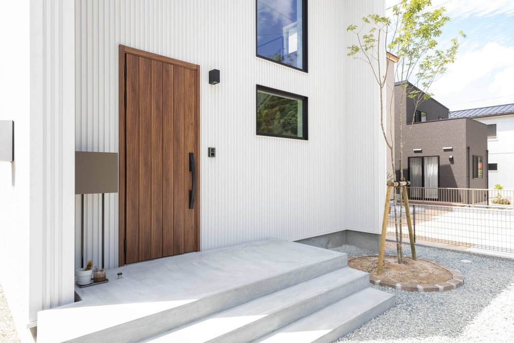 無駄のない意匠、スタイリッシュな住まい